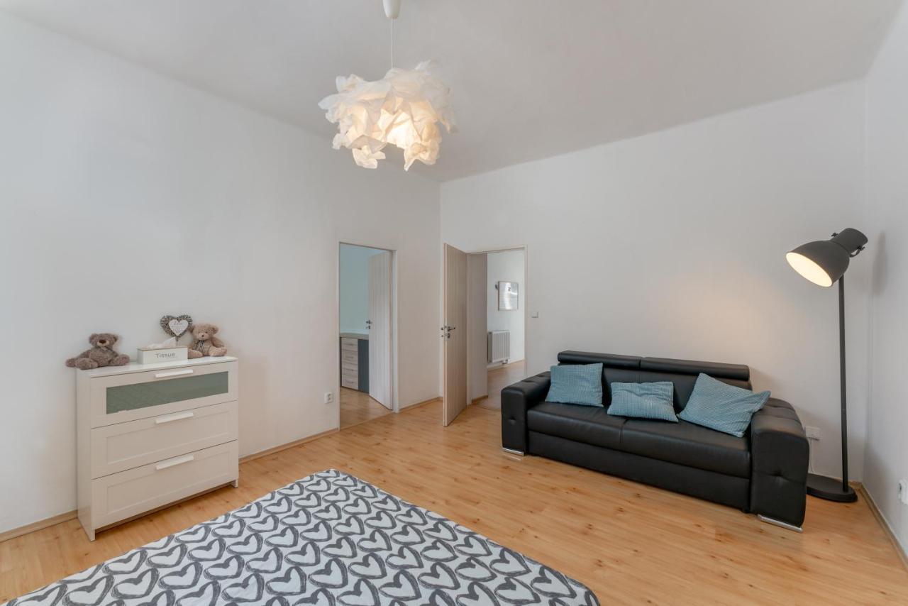 Apartman S Terasou Olomouc Buitenkant foto